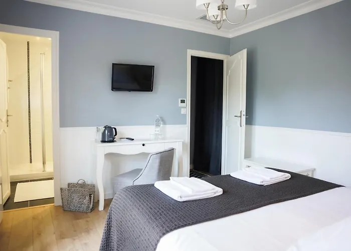 D'hotes Surcouf Bed and breakfast 3*